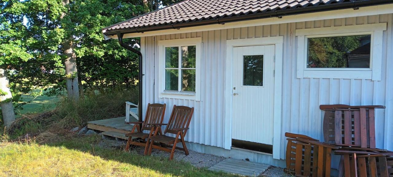 Saxemara Med Minikoek Och Badrum Роннебю Экстерьер фото